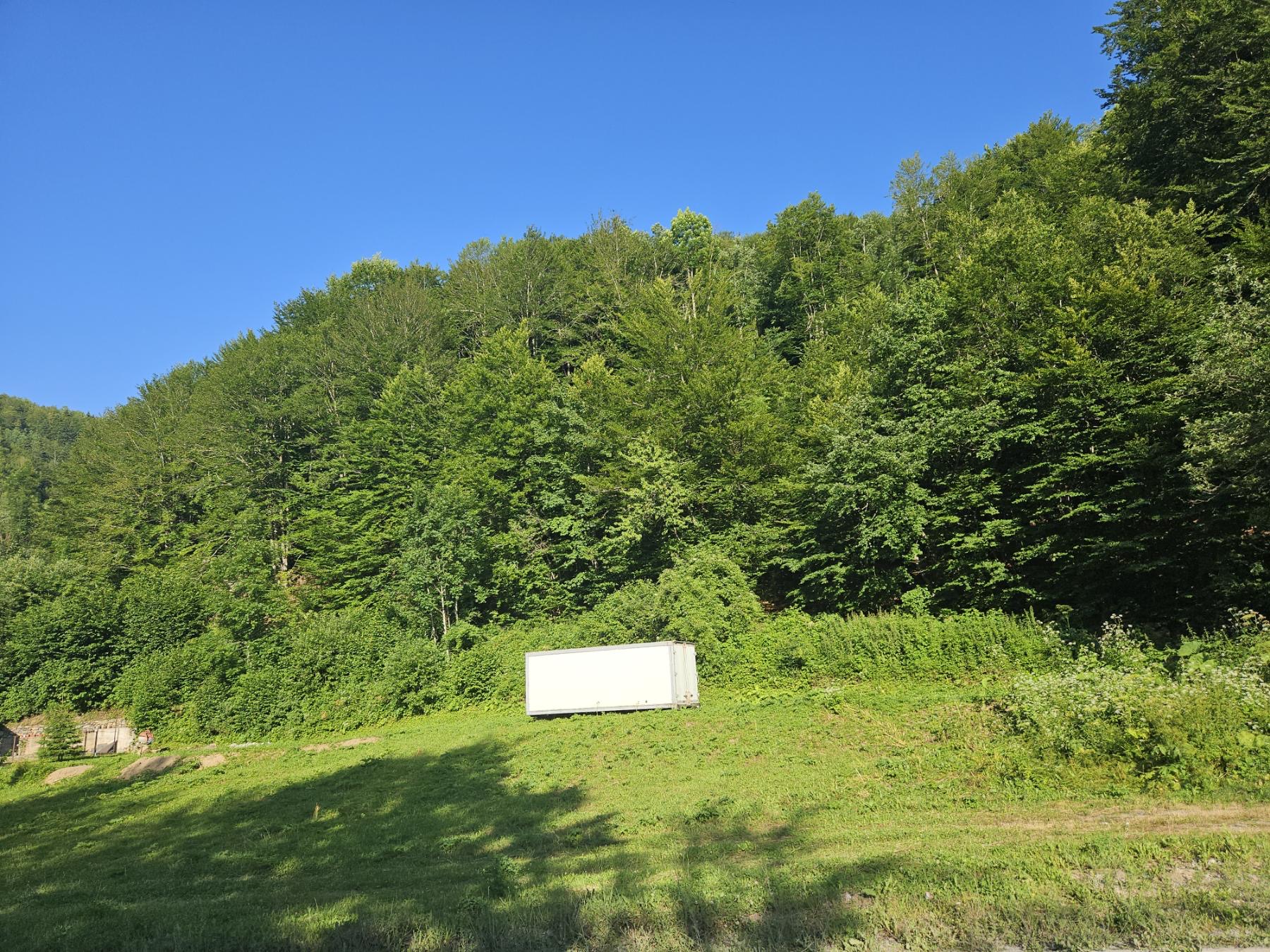 Prodaje se plac, Mateševo