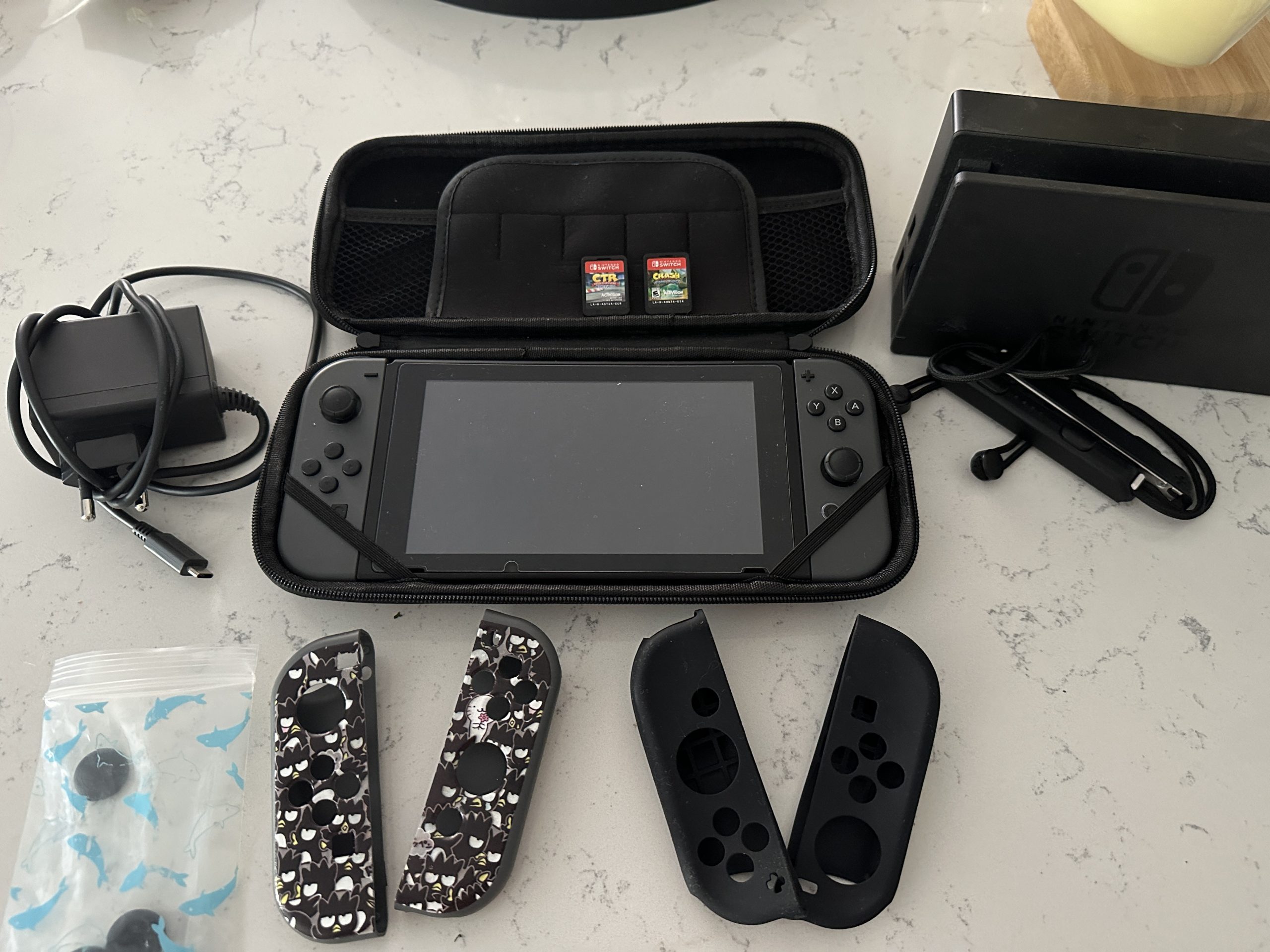 Nintendo switch sa 2 igrice