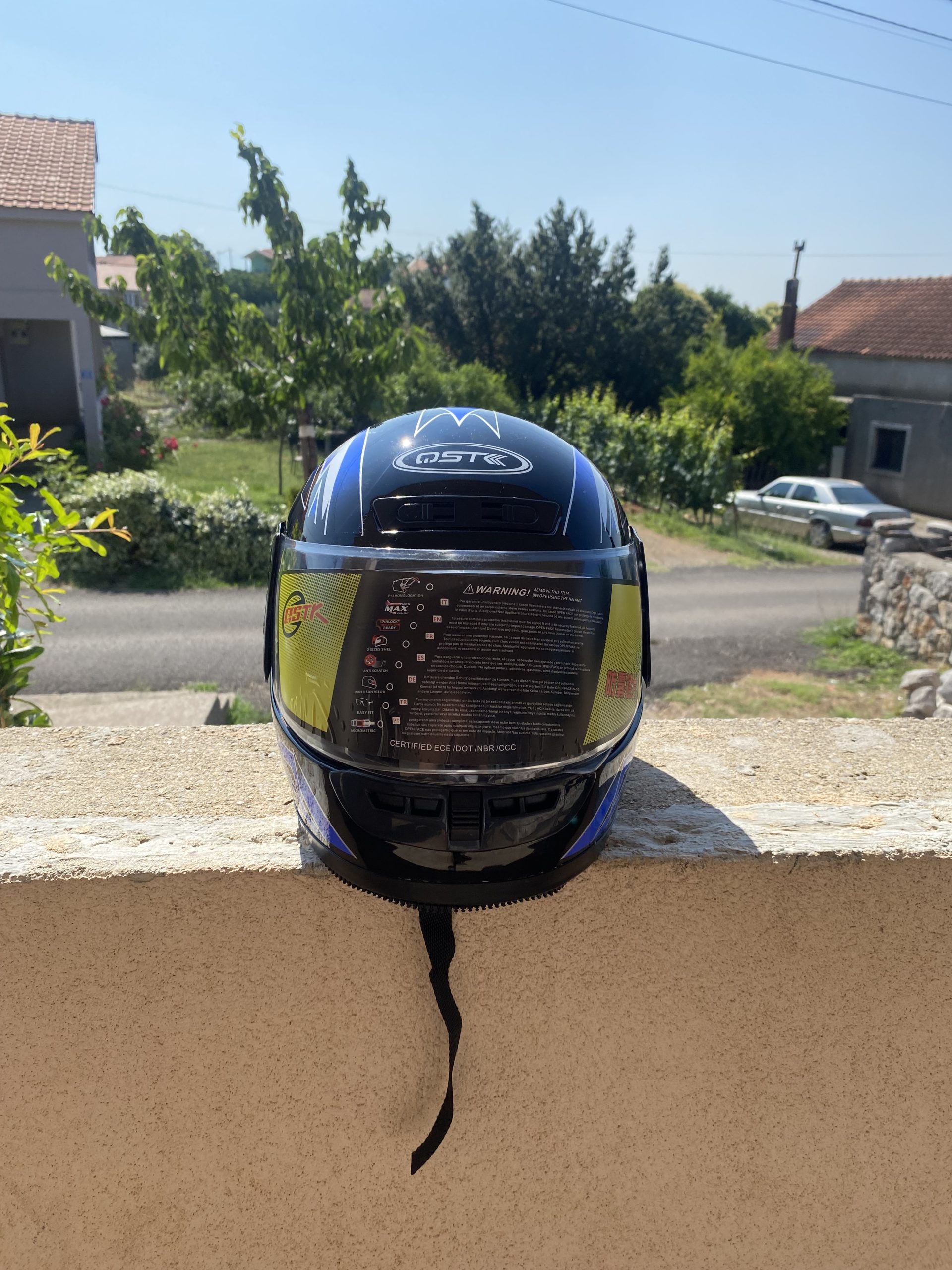 Nova kaciga za motor