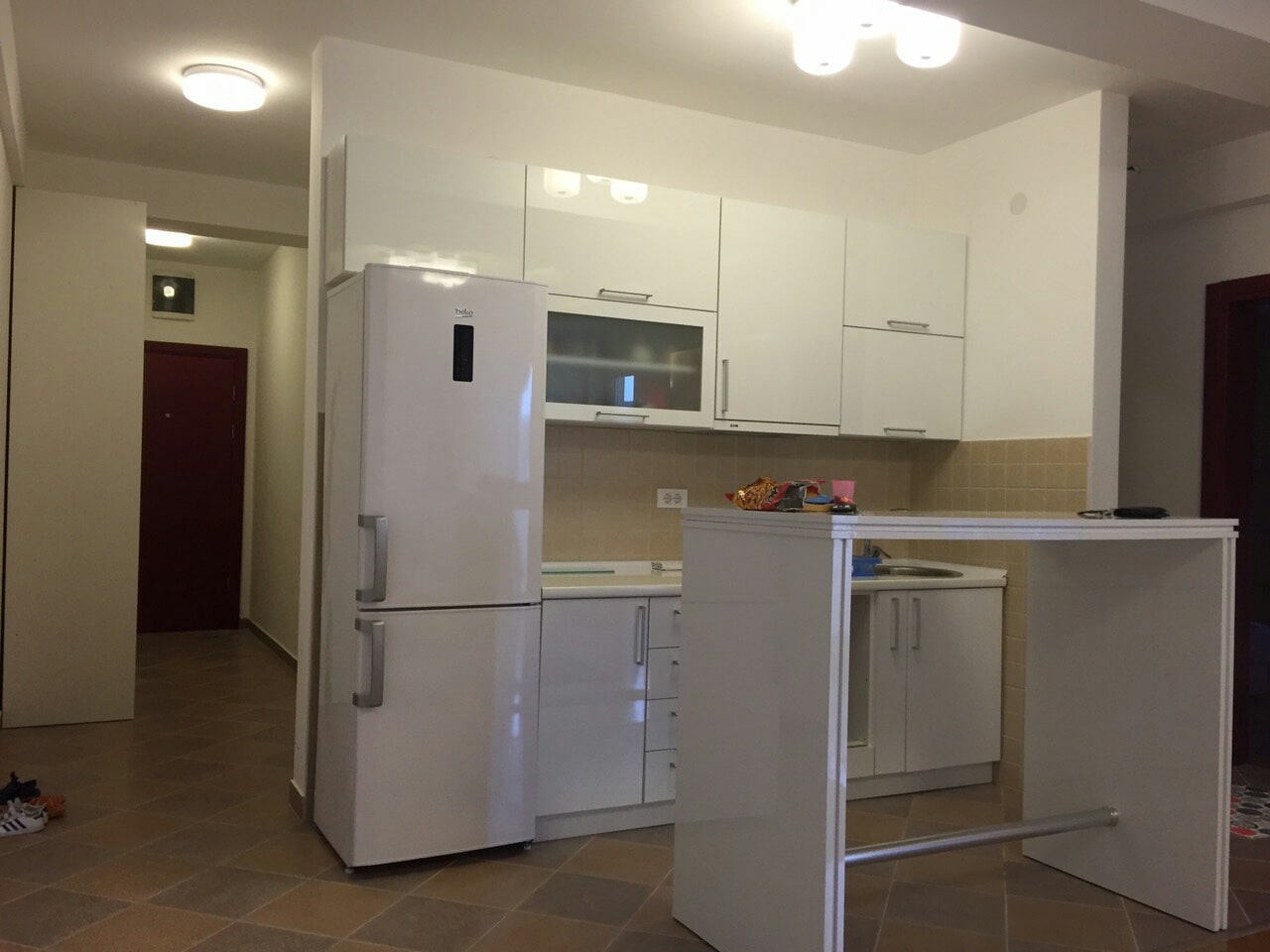 PRODAJEM DVOSOBAN STAN U BARU