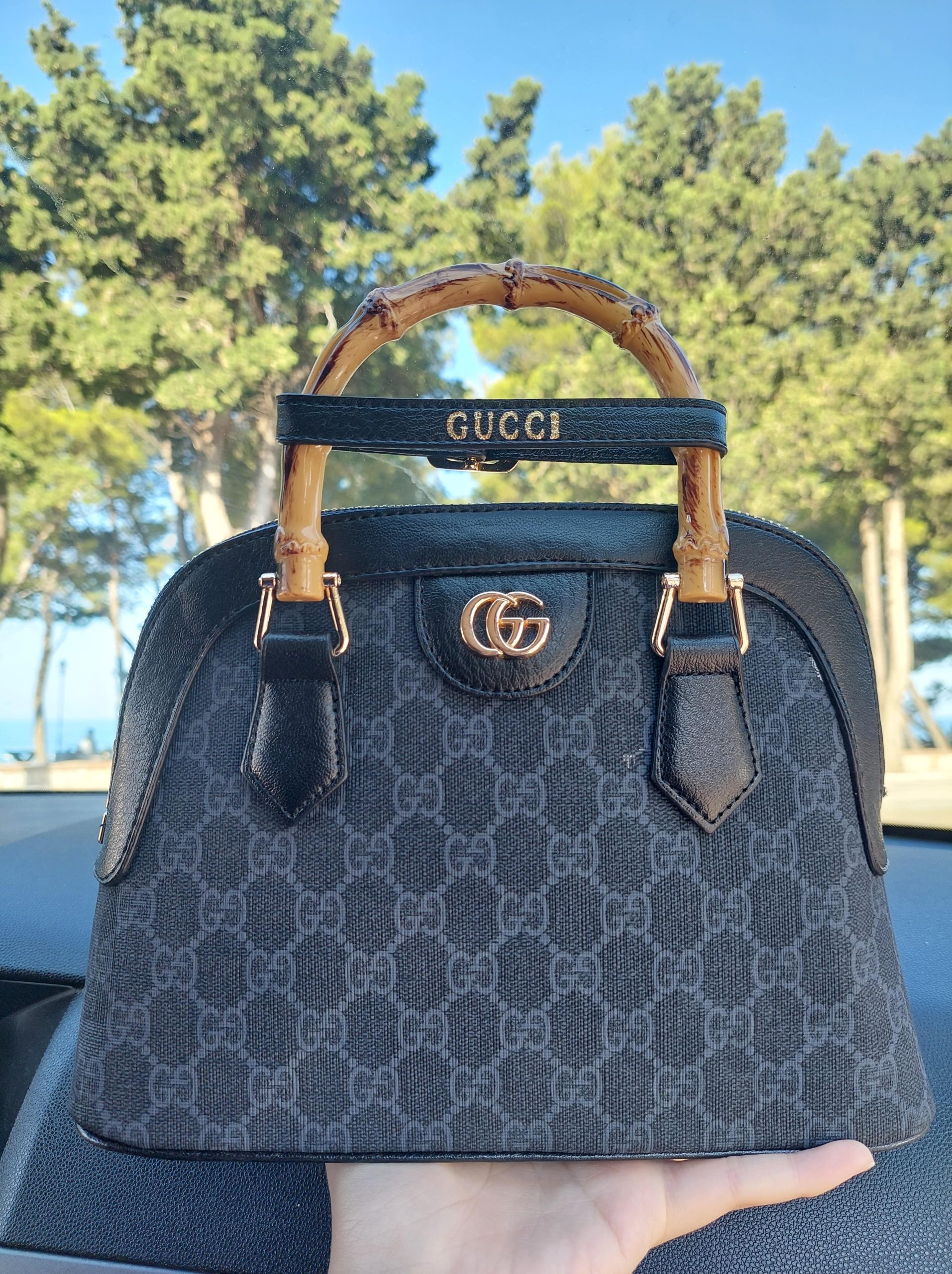 POTPUNO NOVA GUCCI TORBA