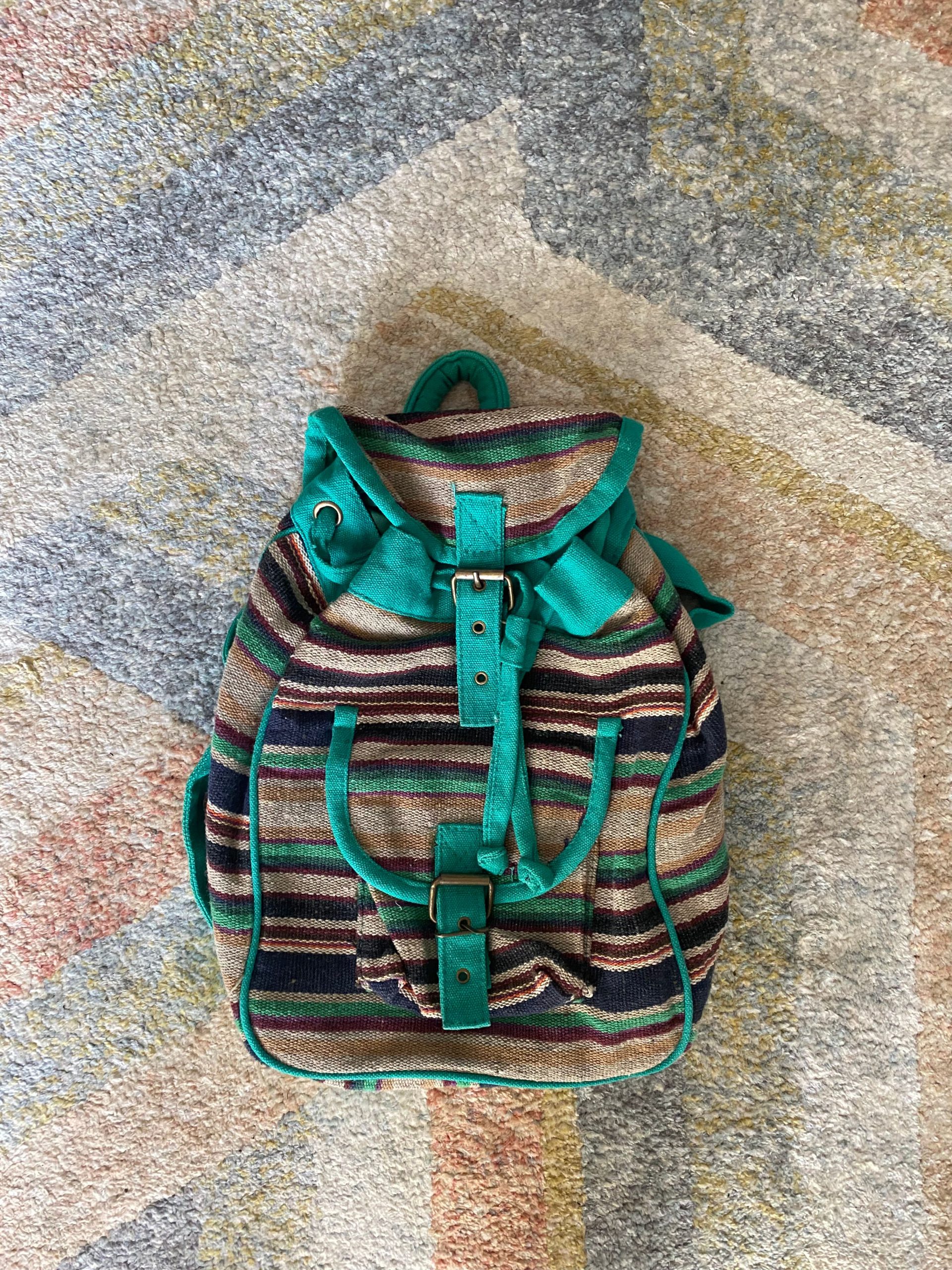 Mali ruksak, rucno radjen