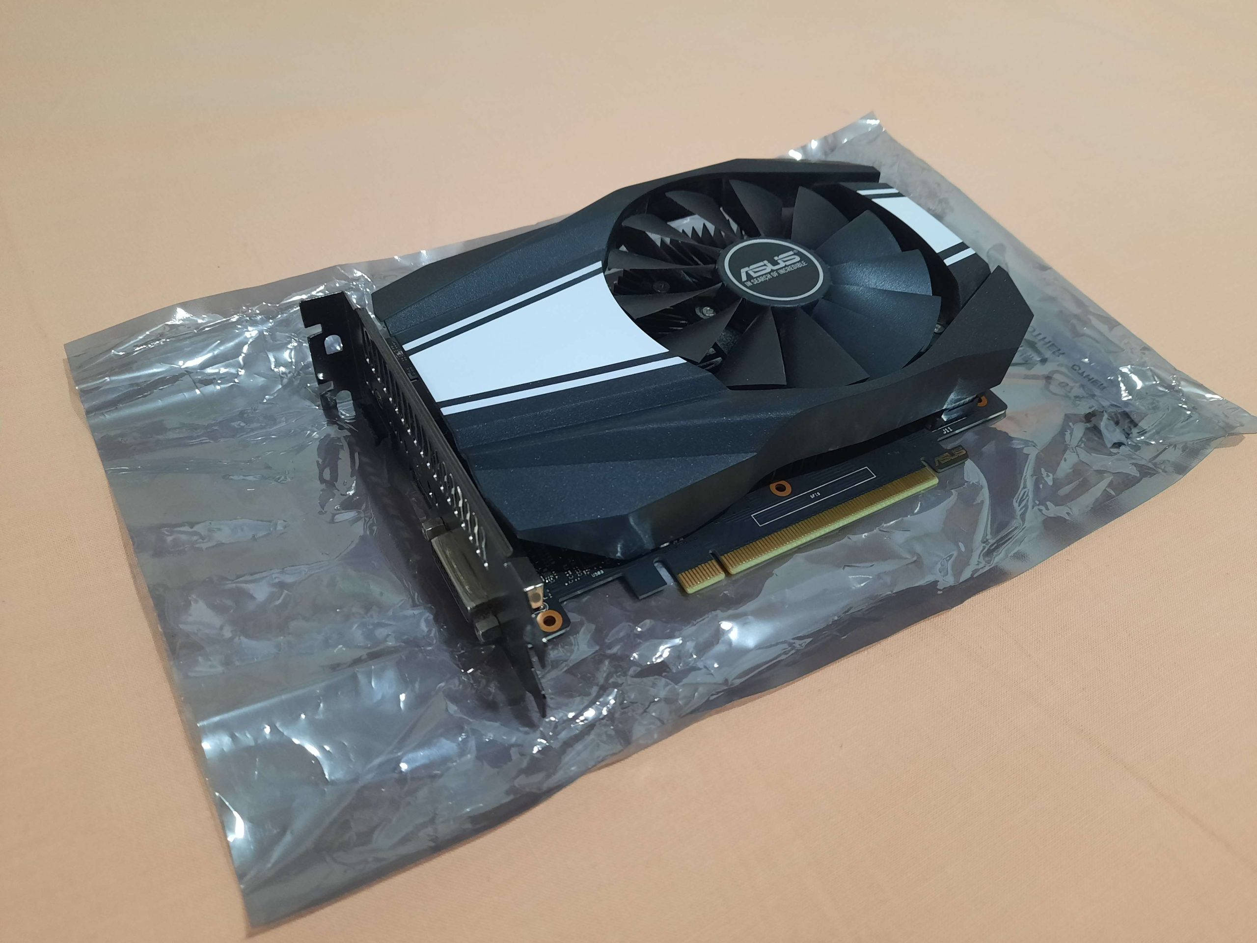 Asus GTX1650 S 4GB