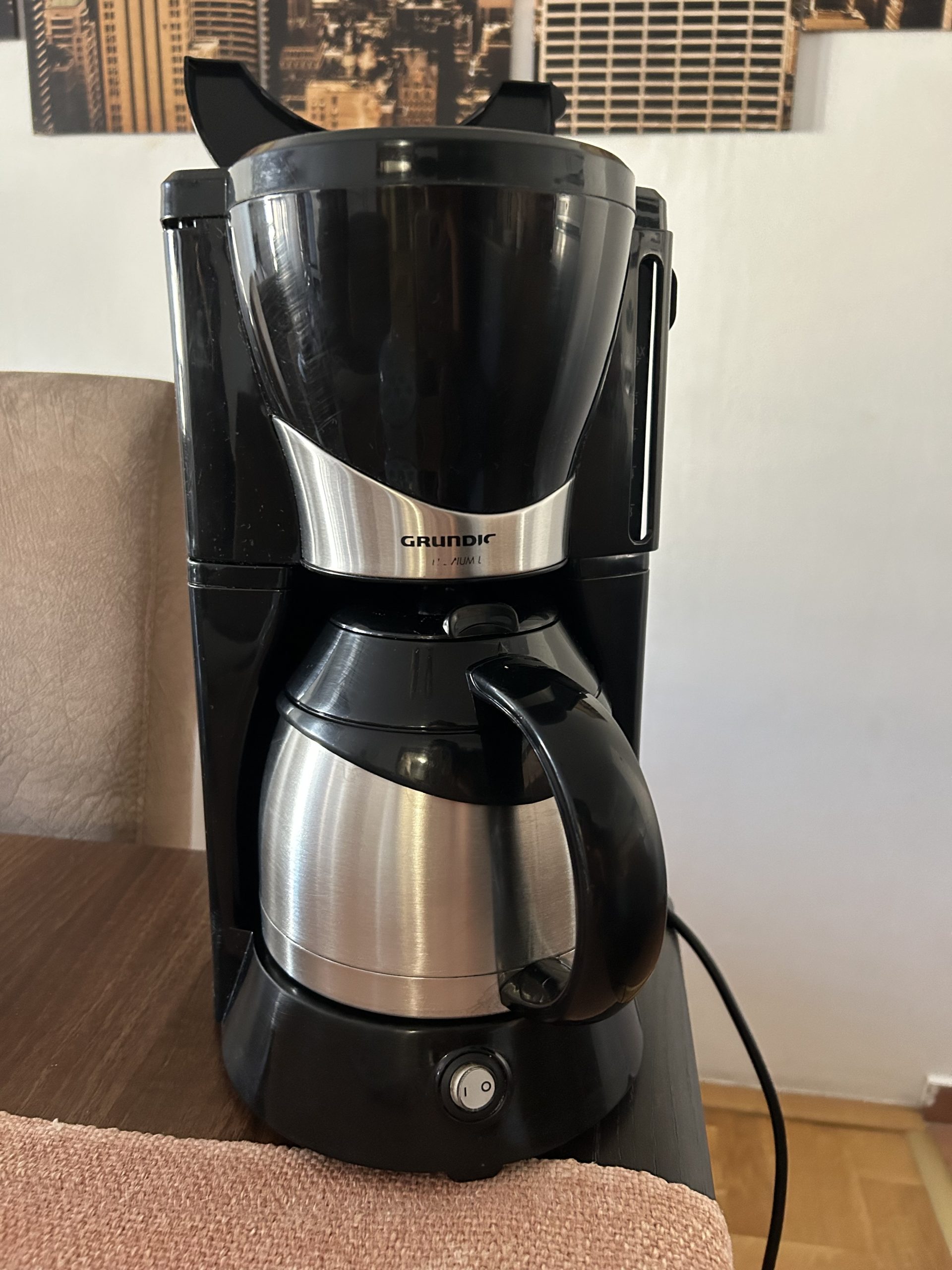 Grundig aparat za filter kafu