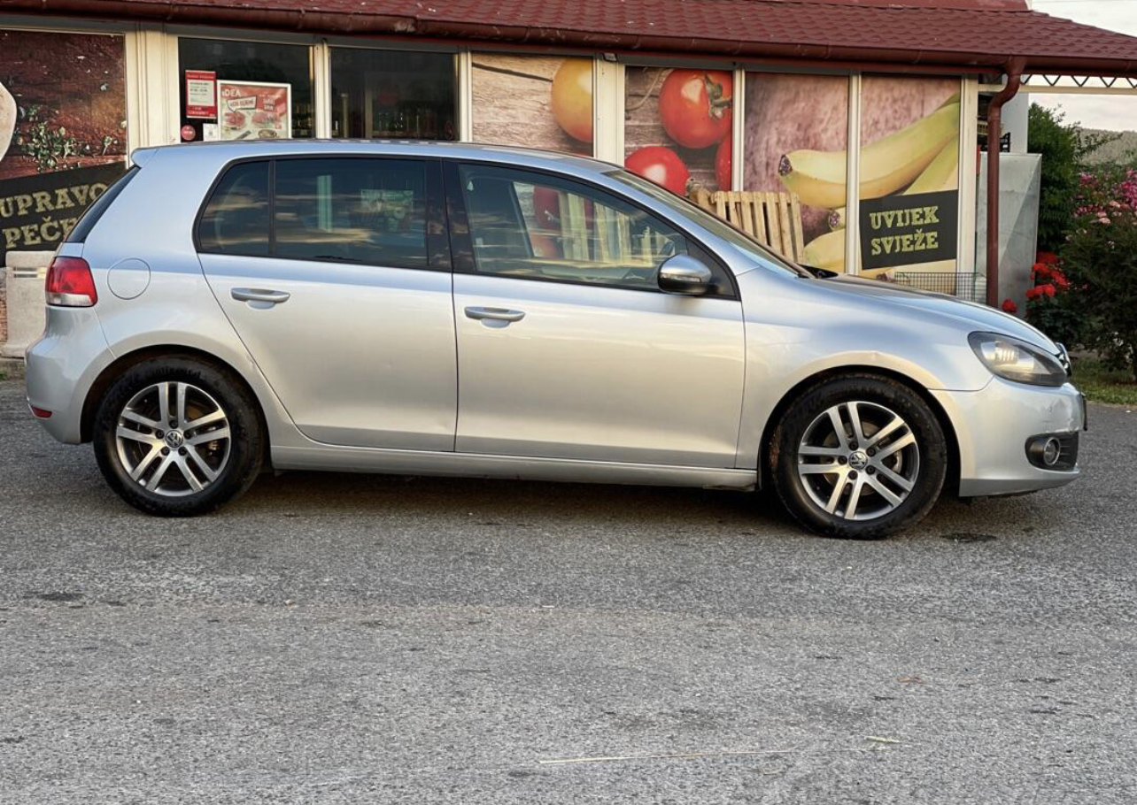 VOLKSWAGEN – GOLF VI – 1.6 TDI
