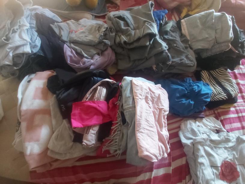 Ženska garderoba i dječija