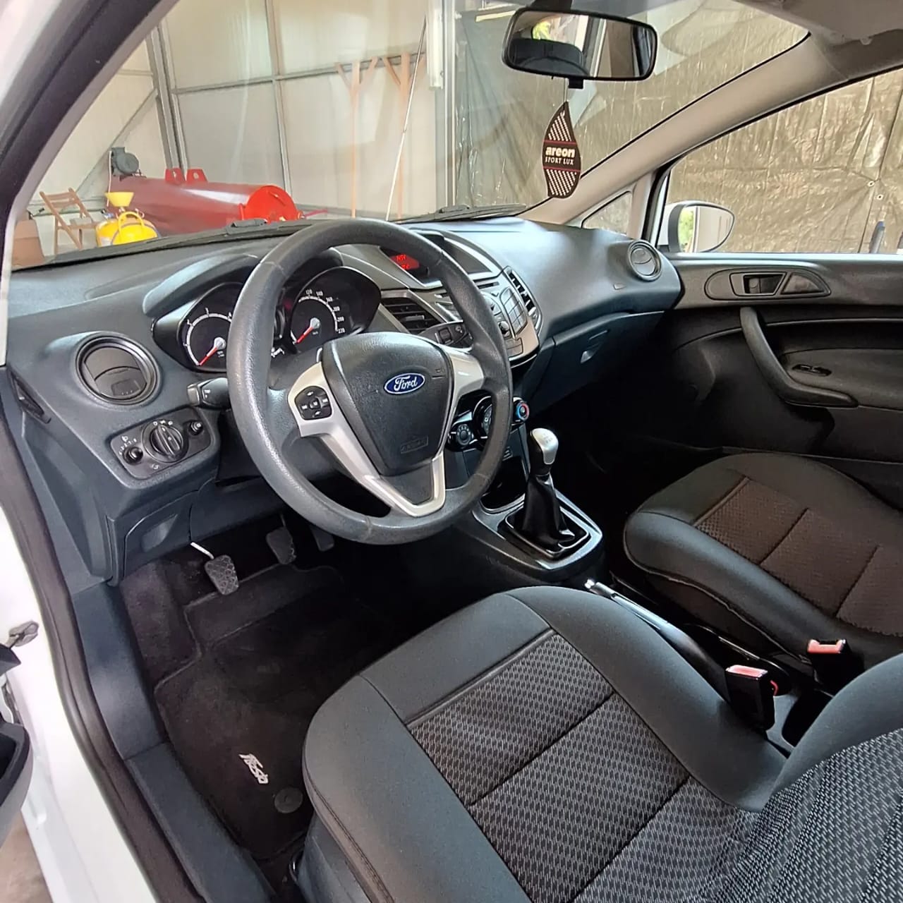 Prodajem ford fiestu 1.4TDCI