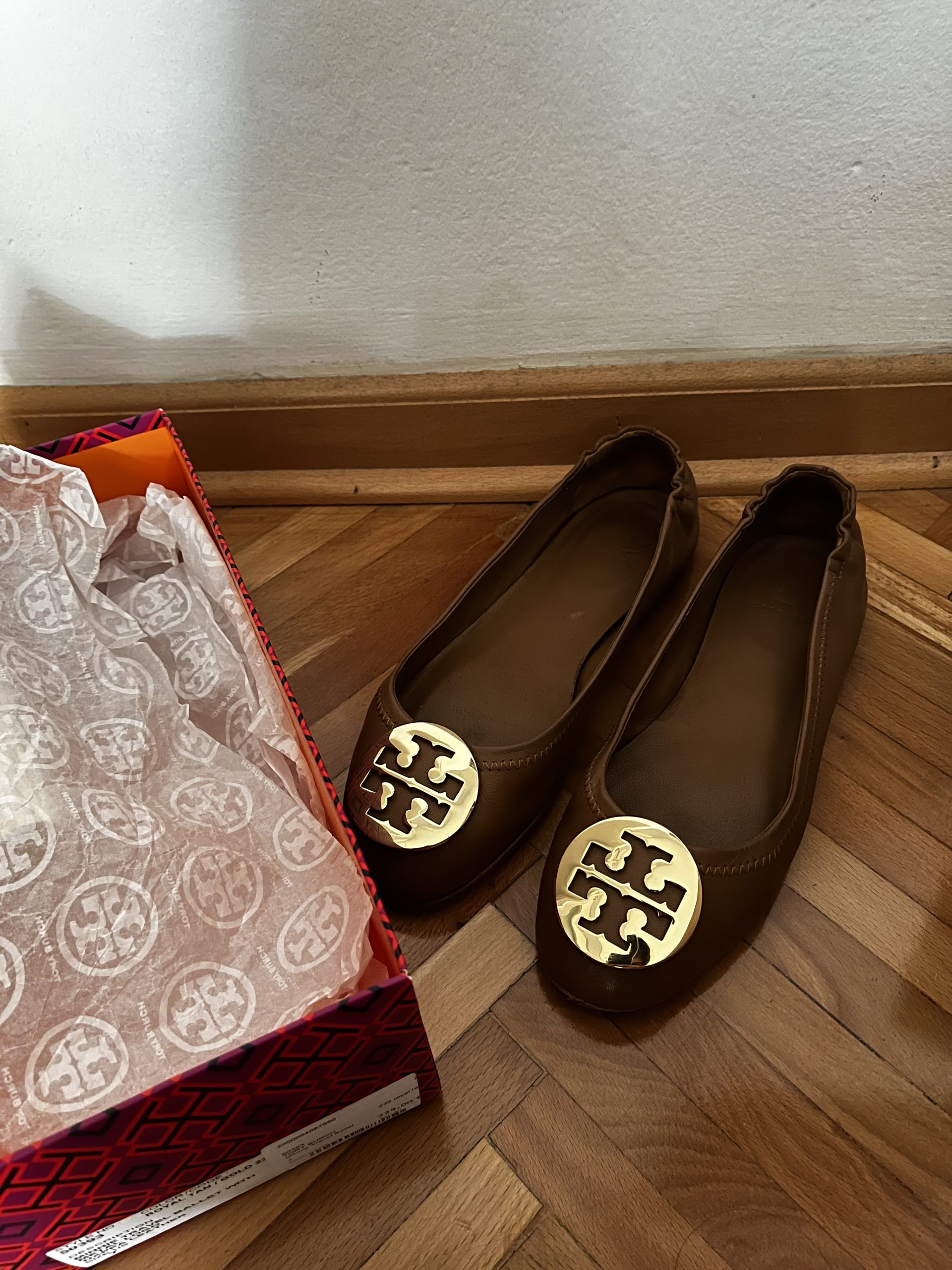 Tory Burch baletanke