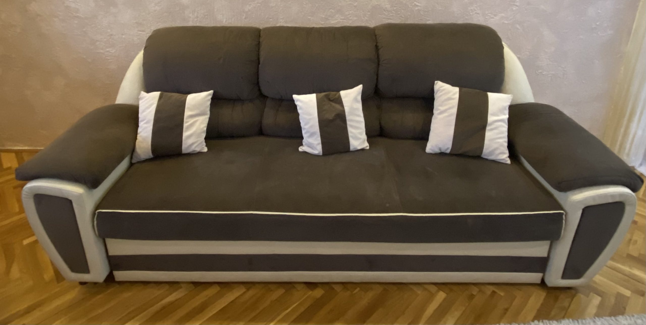 Trosjed Dvosed Fotelja