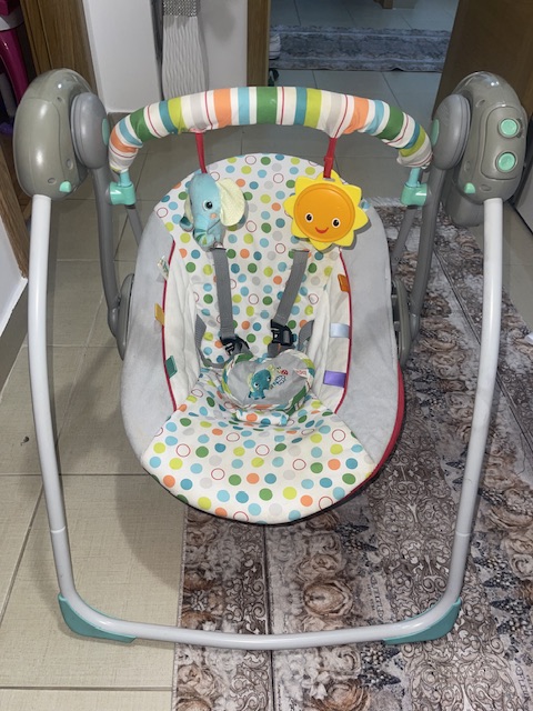 Prodajem ljuljašku za bebu