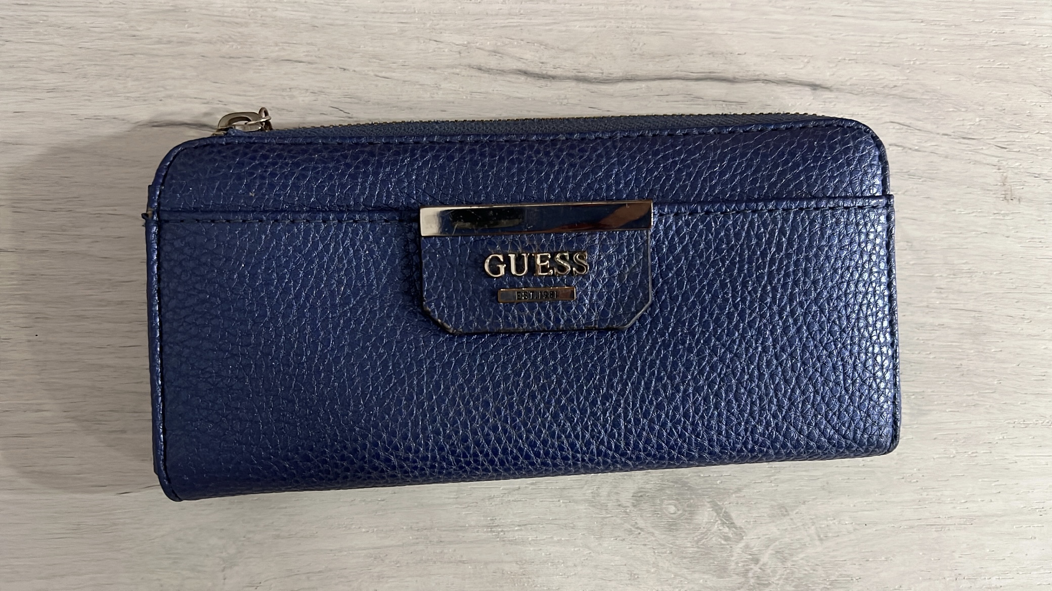 Guess novčanik original