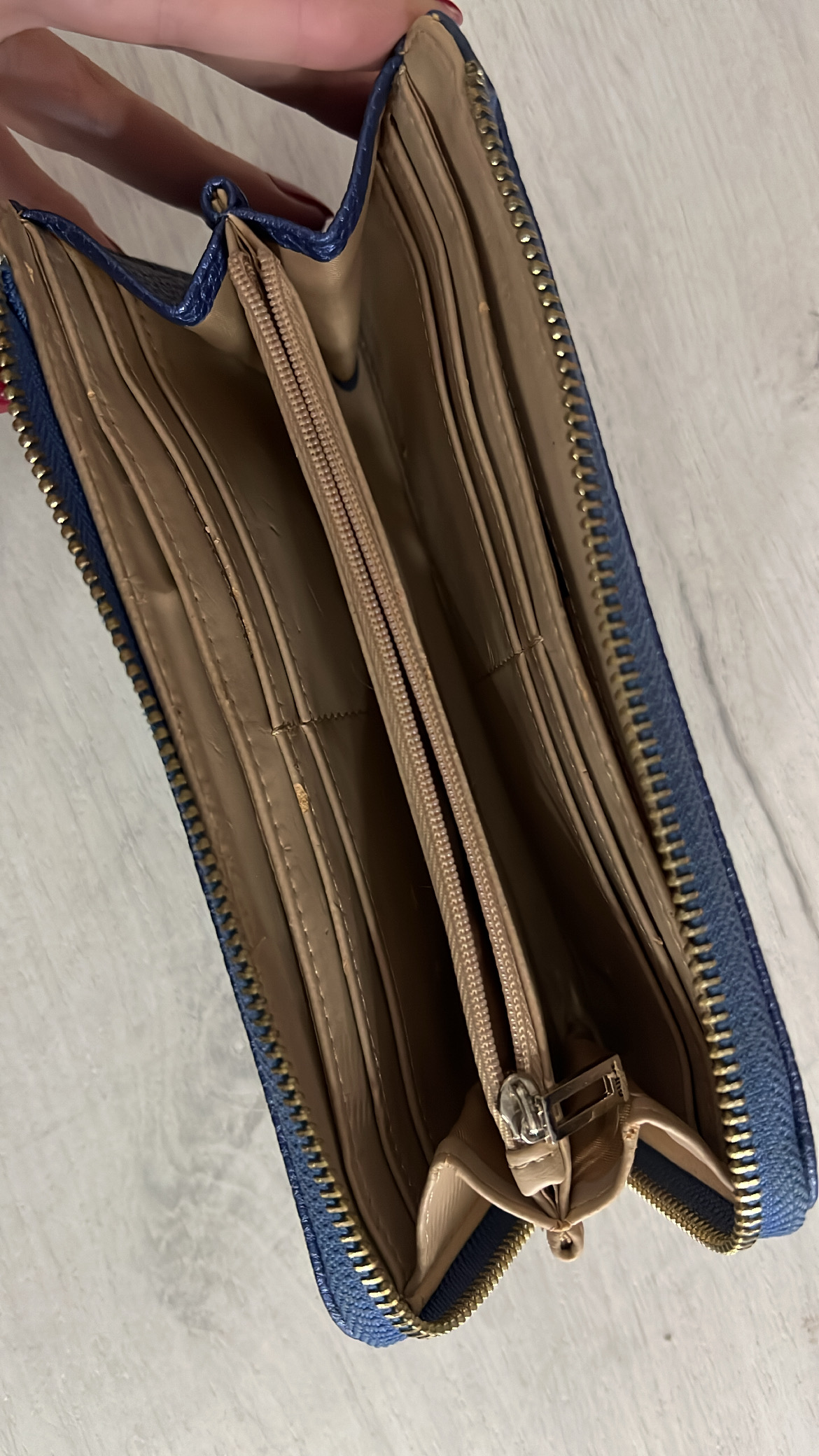 Guess novčanik original