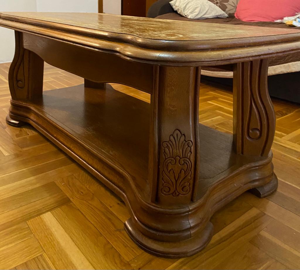 Odicno ocuvano,puno drvo