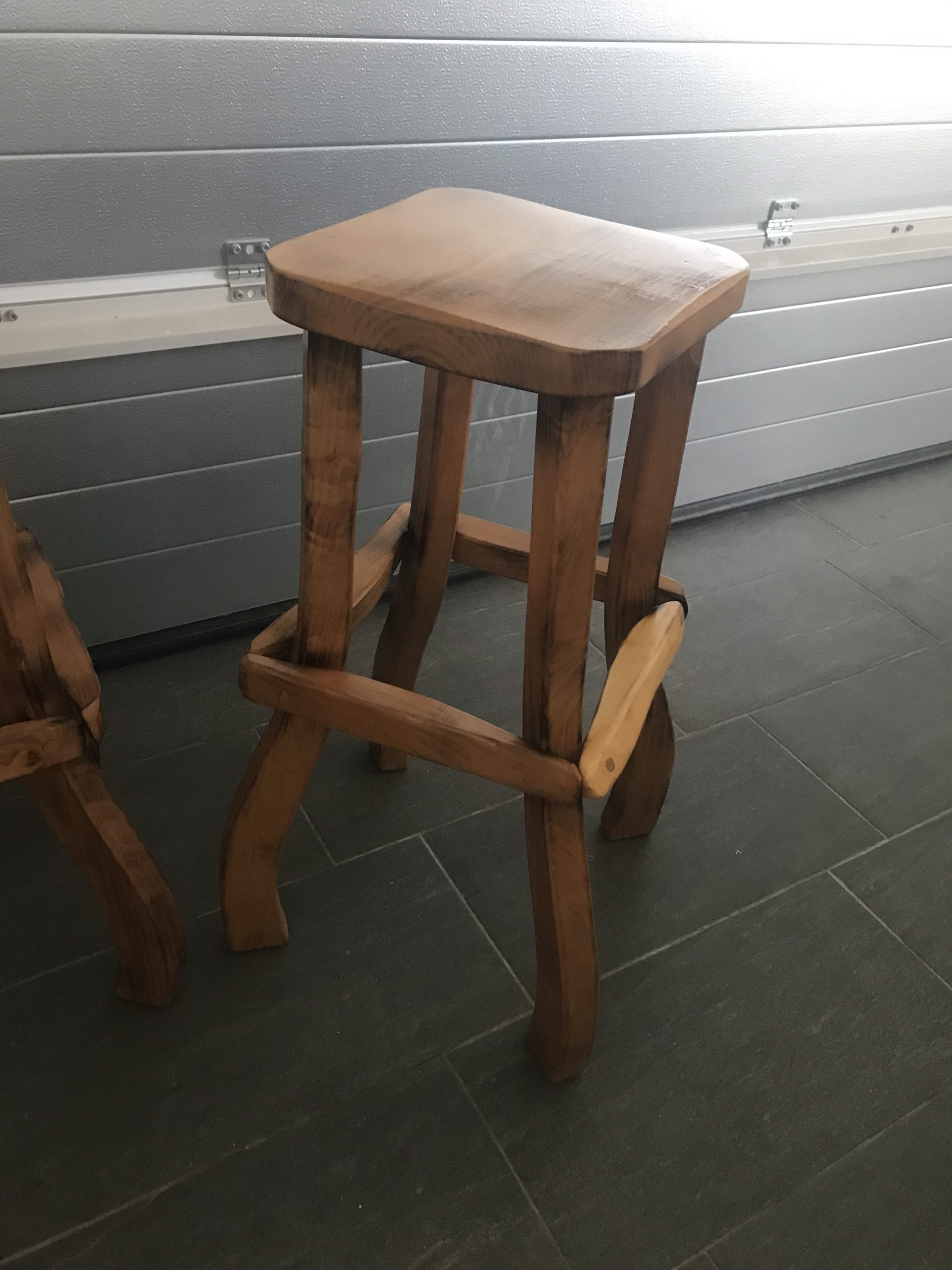 4 barske stolice (puno drvo)