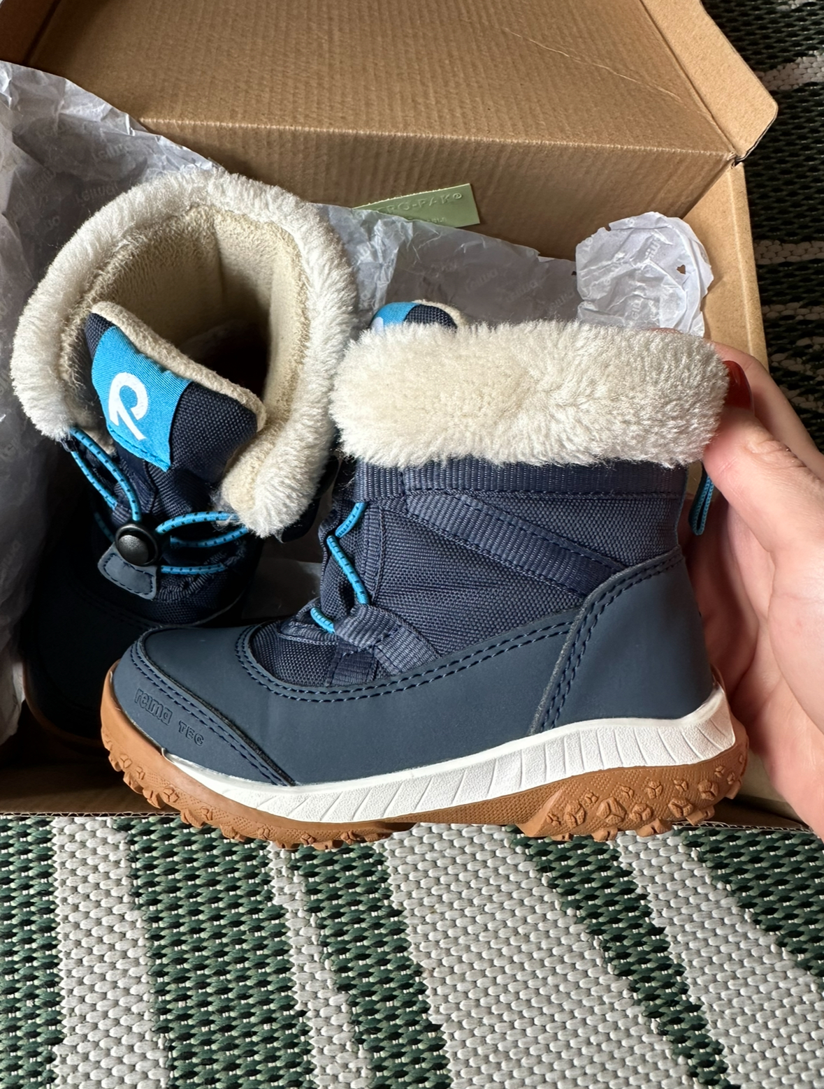 Reima djecije cizme za snijeg