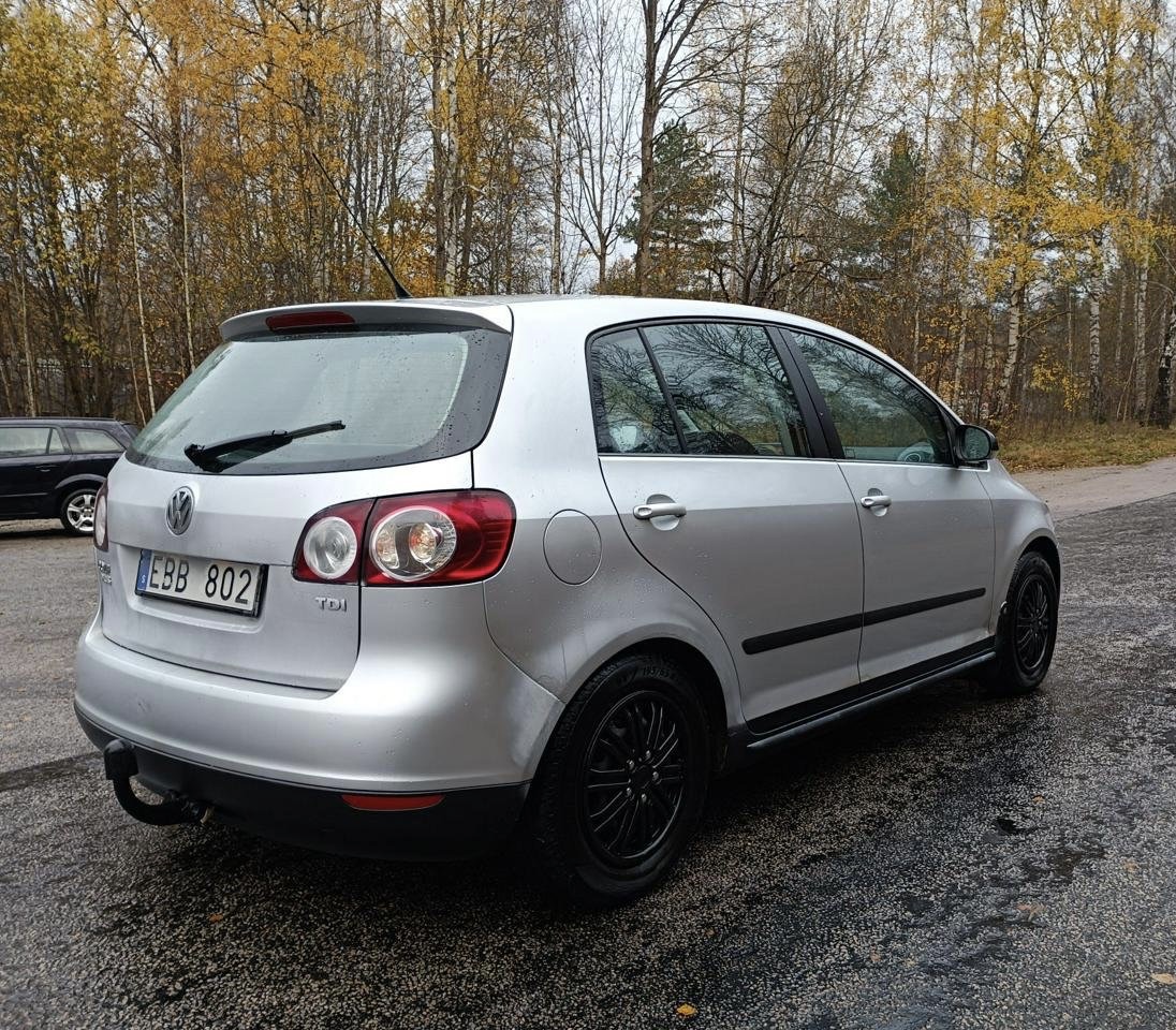 Prodajm Golf Plus 1.9 TDI