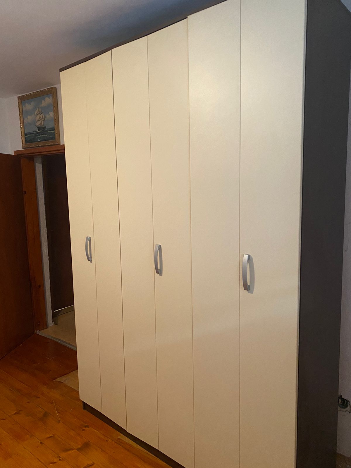 Prodajem ormar, povoljno