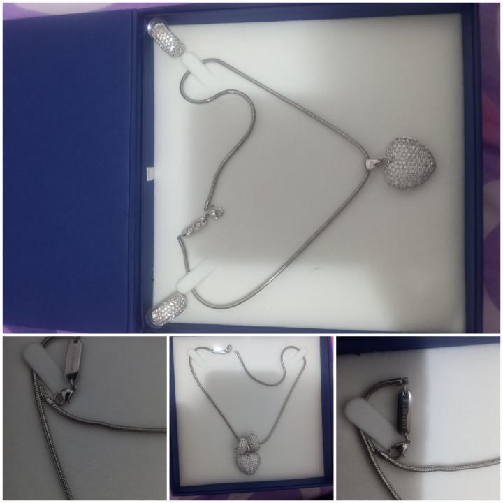 Prodajem minđuše i ogrlicu