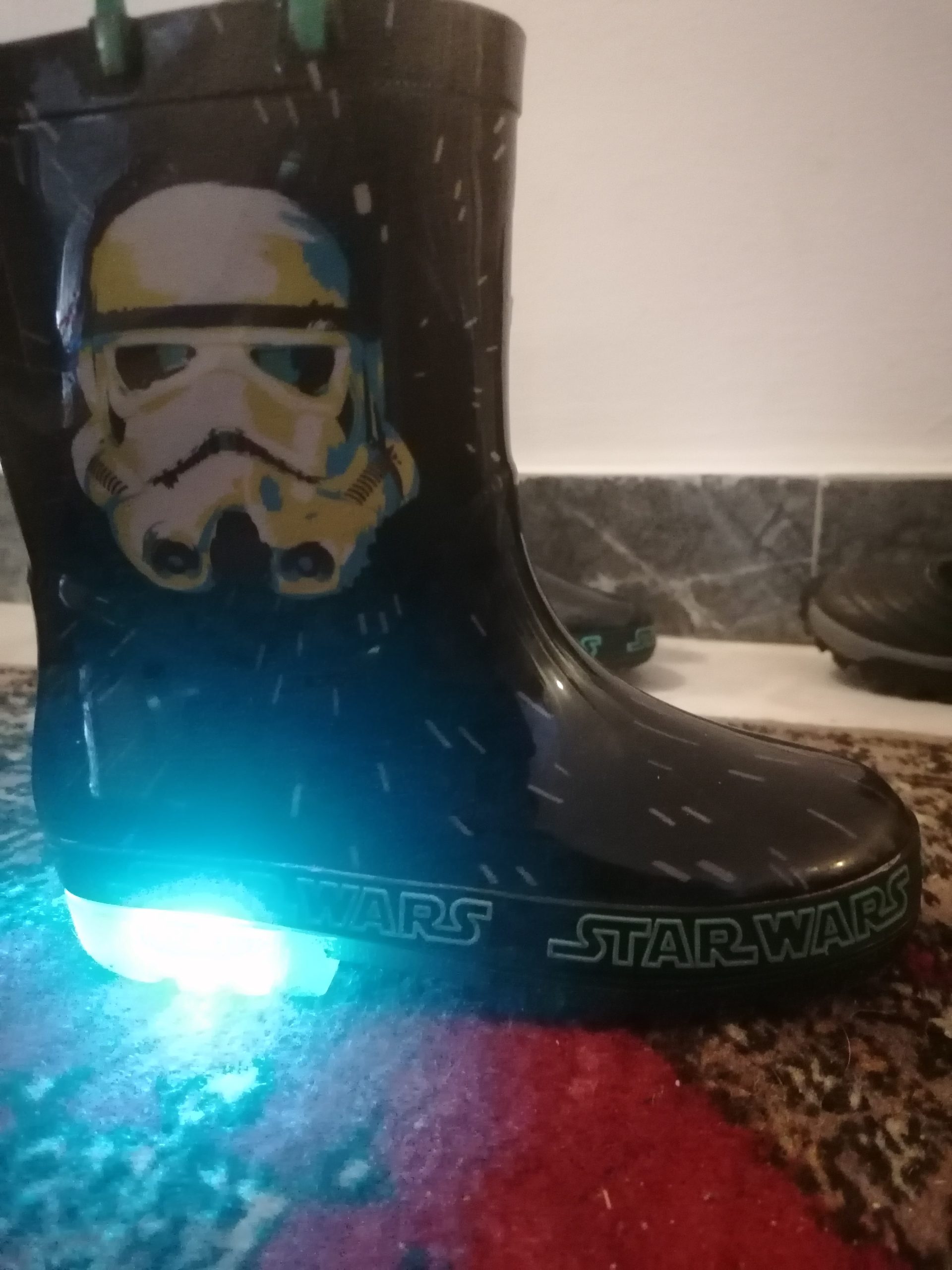 DJECIJE GUMENE CIZME