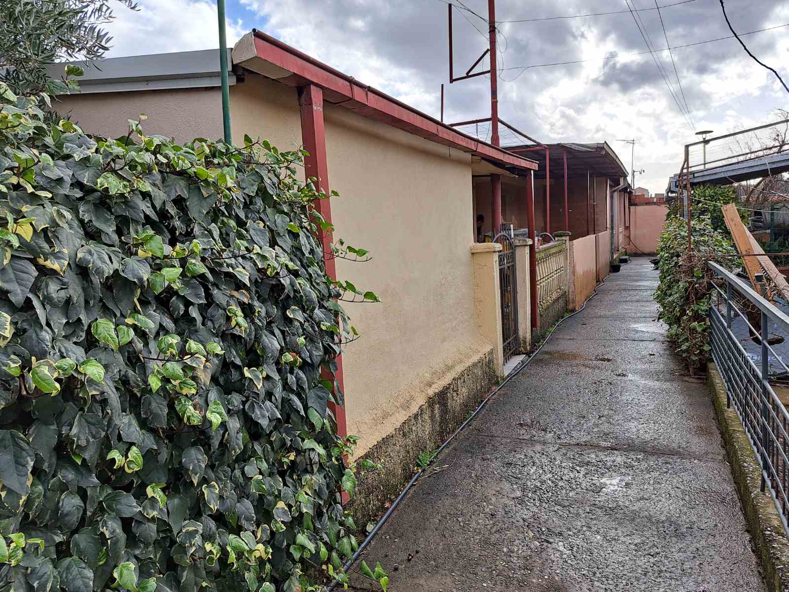 Prodajem dvosoban stan