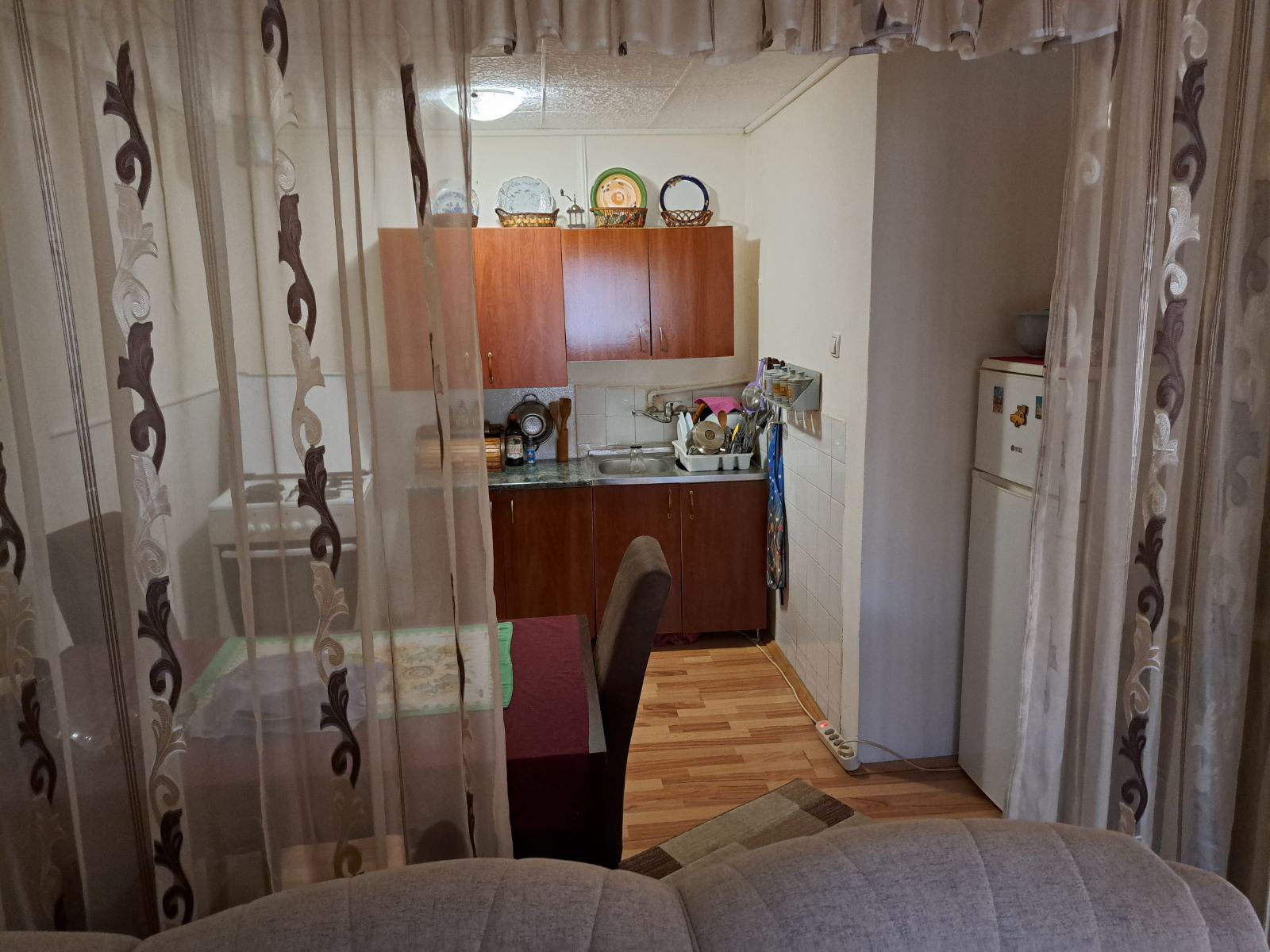 Prodajem dvosoban stan