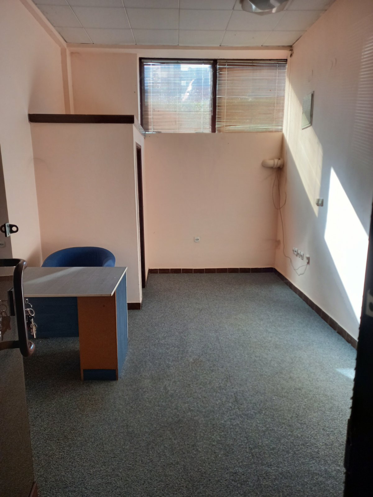 Prodajem poslovni prostor