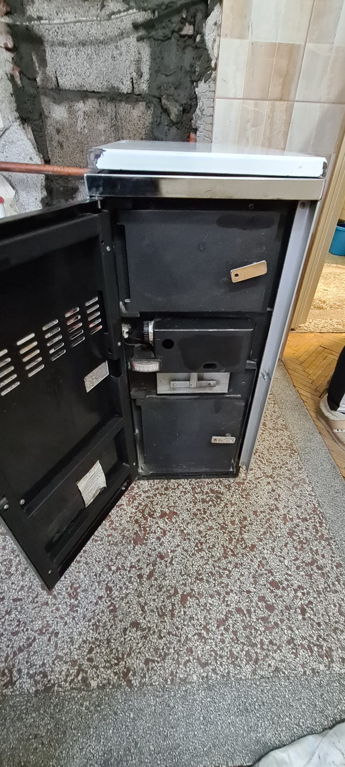 Central pec 23 na prodaju