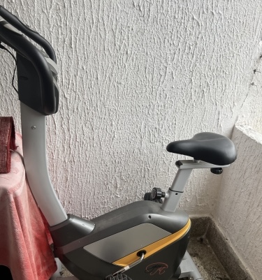 Prodajem novo sobno biciklo