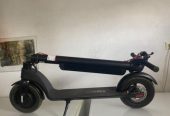 Prodajem električni trotinet