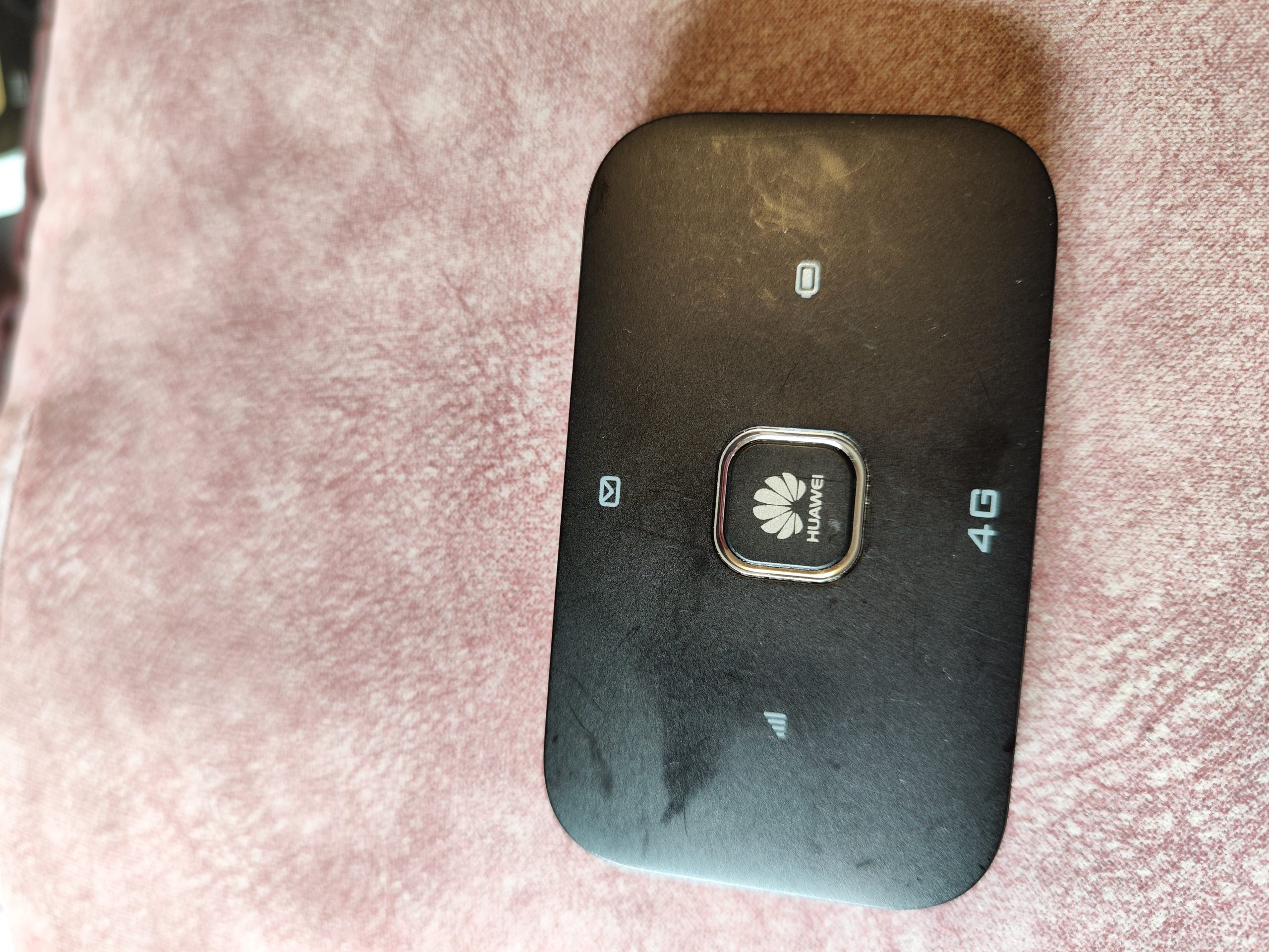 Mini bezicno prenosivi ruter