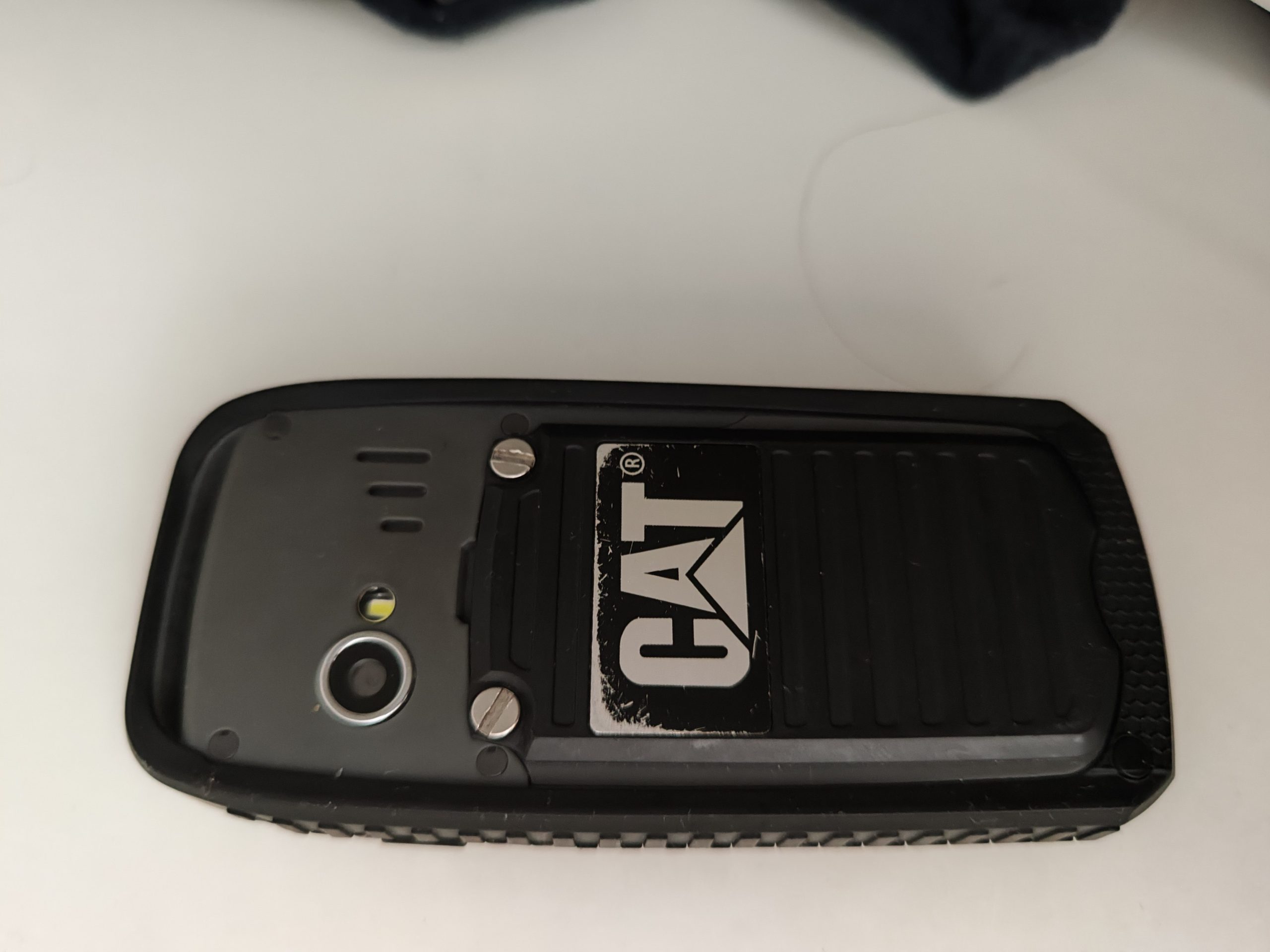 CAT B25 malo koriscen