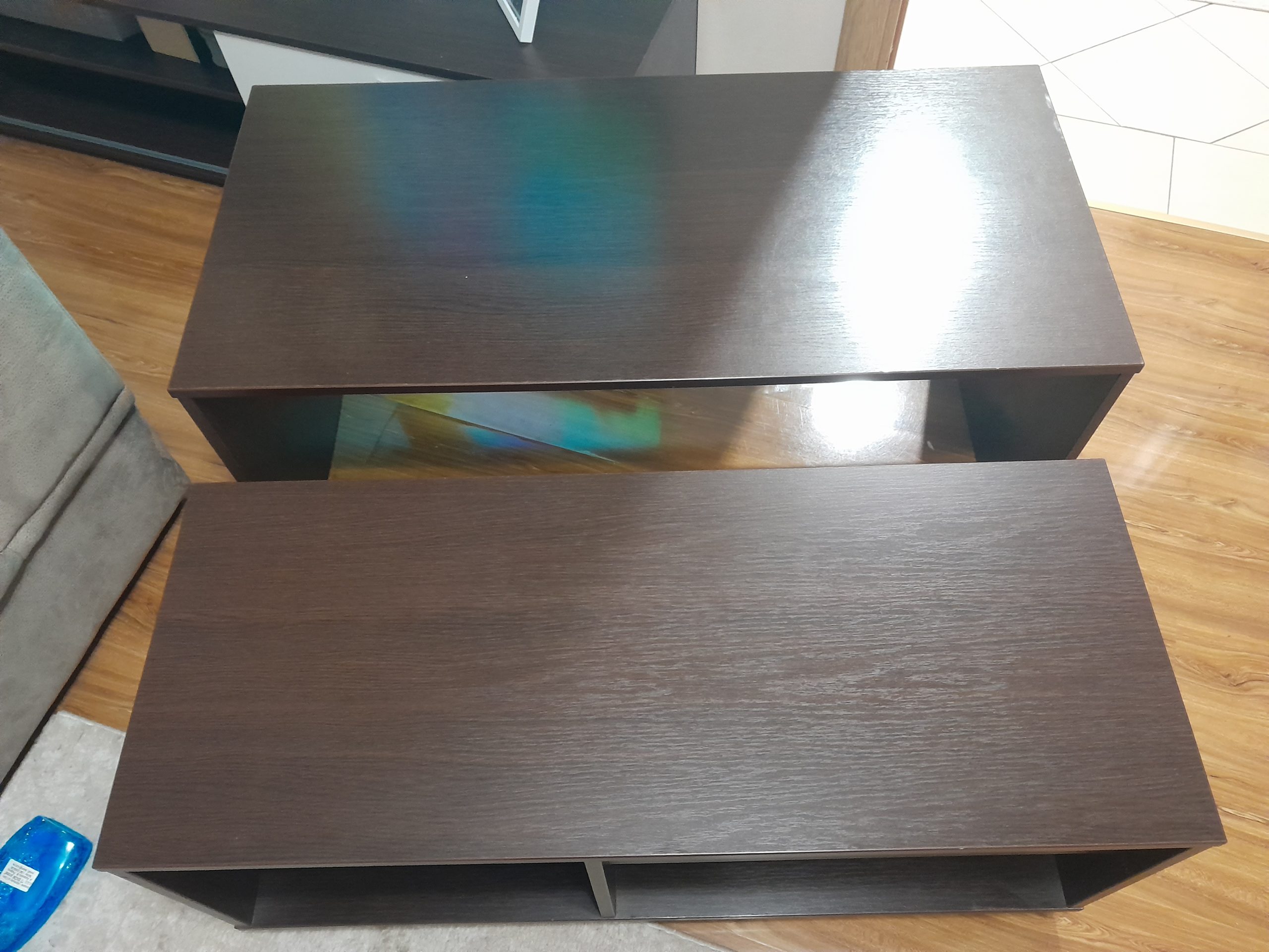 Tv komoda i klub sto