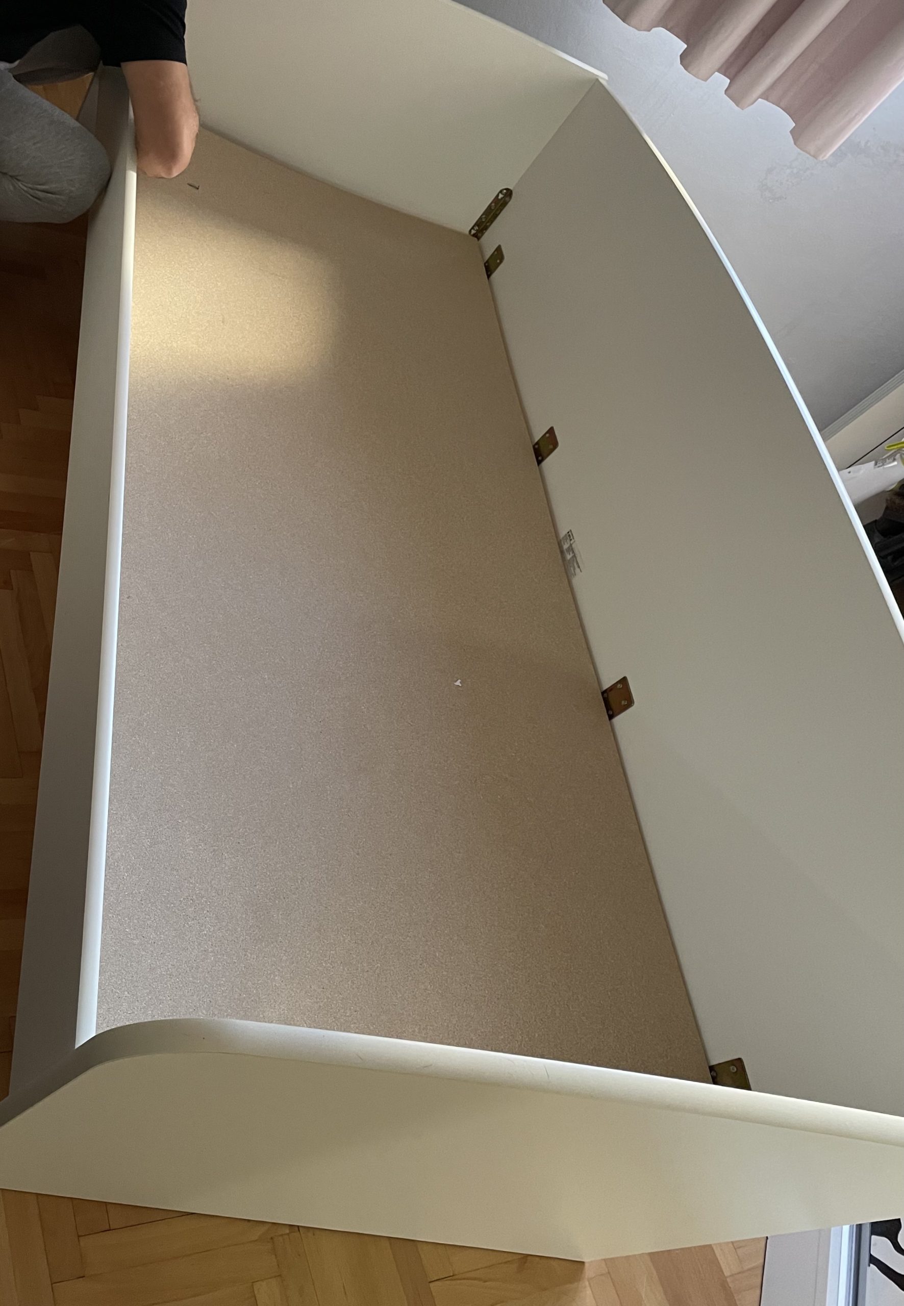 Dim: 205×95, dva kreveta samca