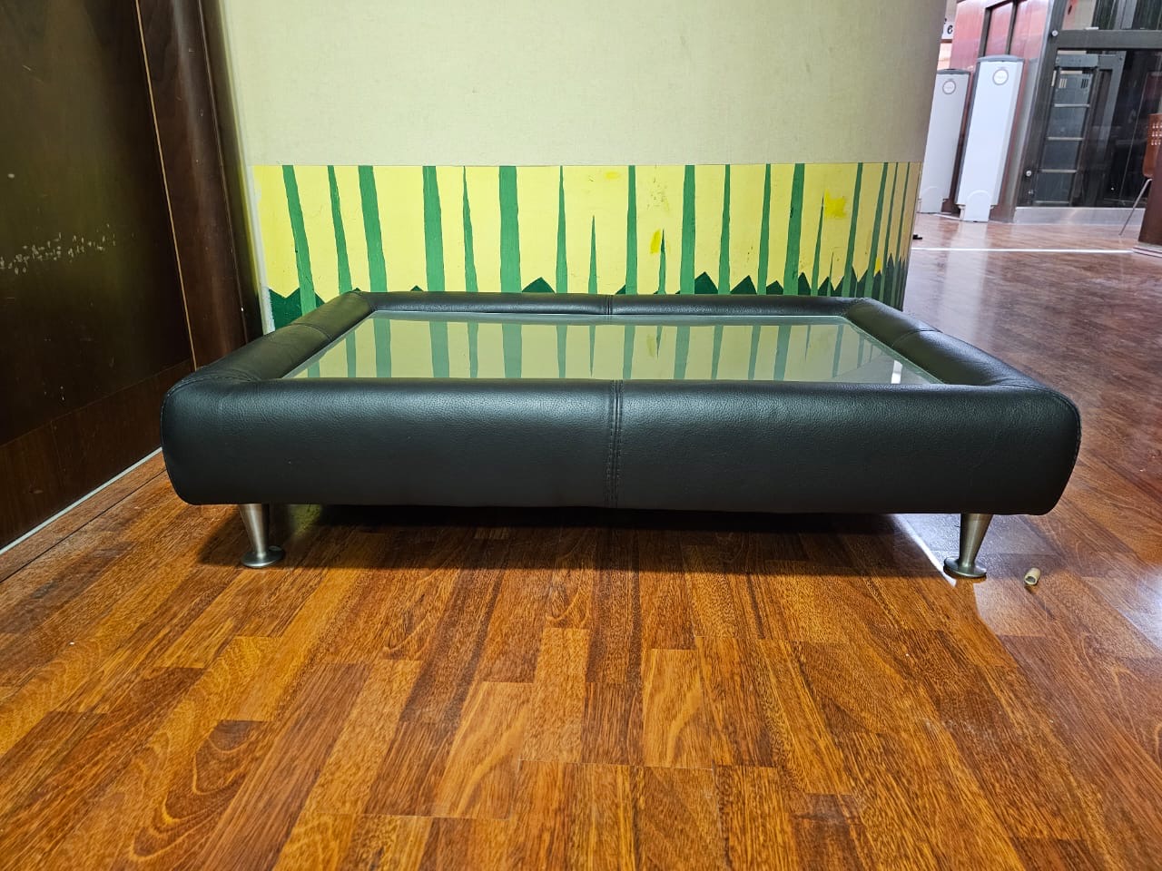 Očuvano (Koža) fotelje rotirać