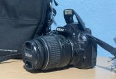 Prodajem fotoaparat NikonD3100