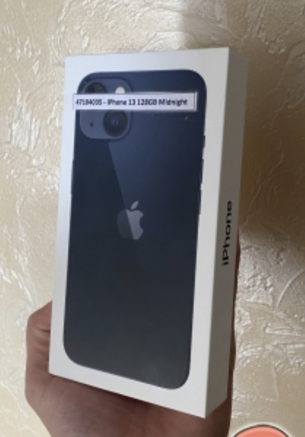 Nov neodpakovan iphon13