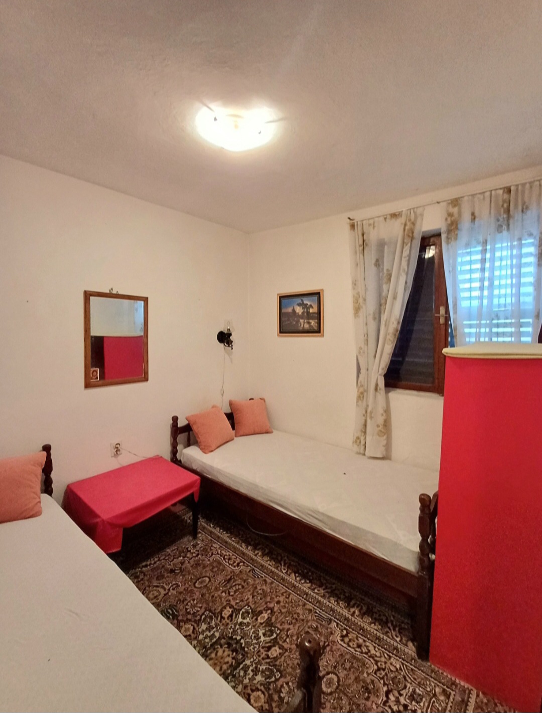 Na prodaju legalan stan u Suto