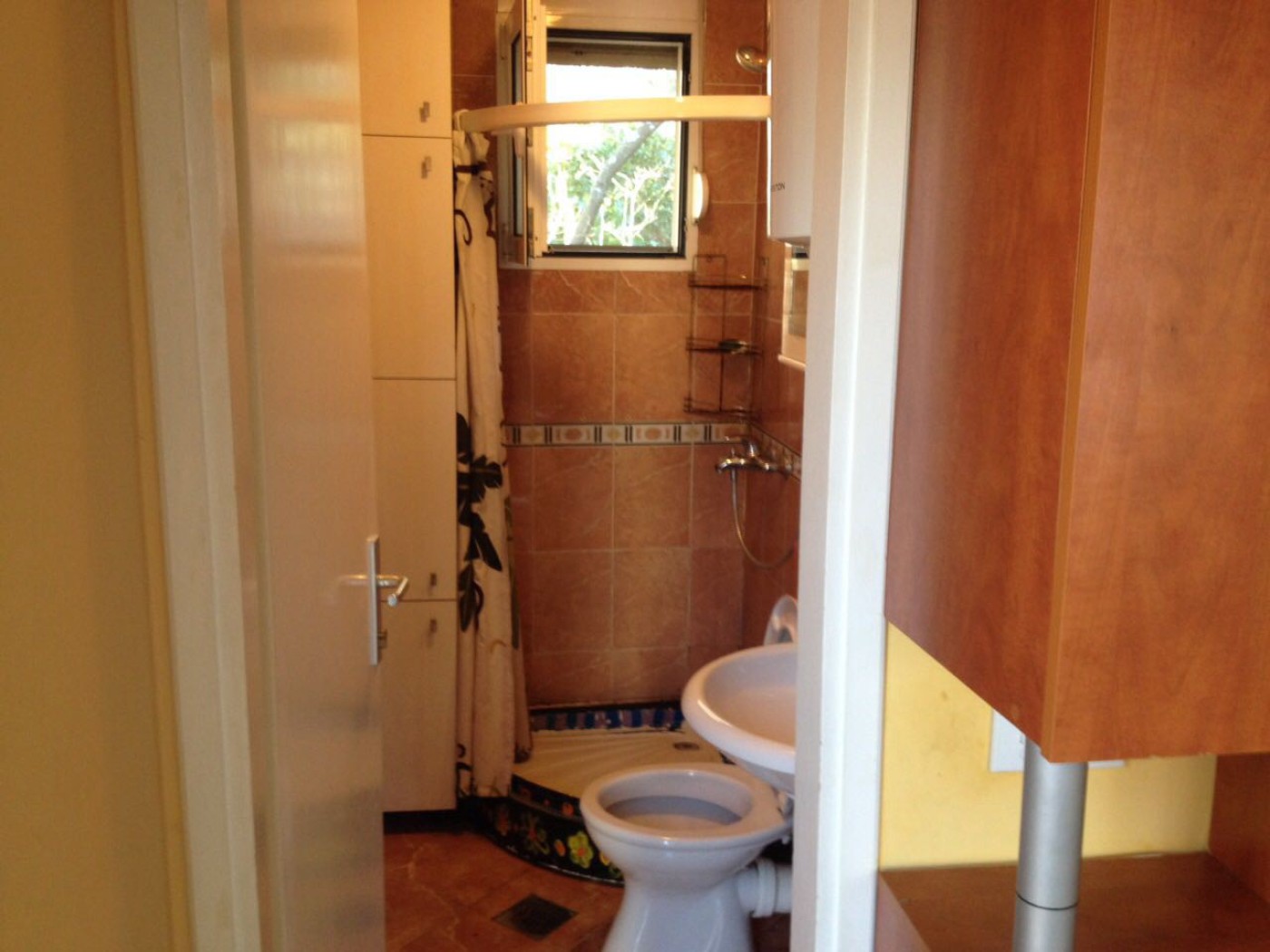 Na prodaju nameštena kuća 51m2