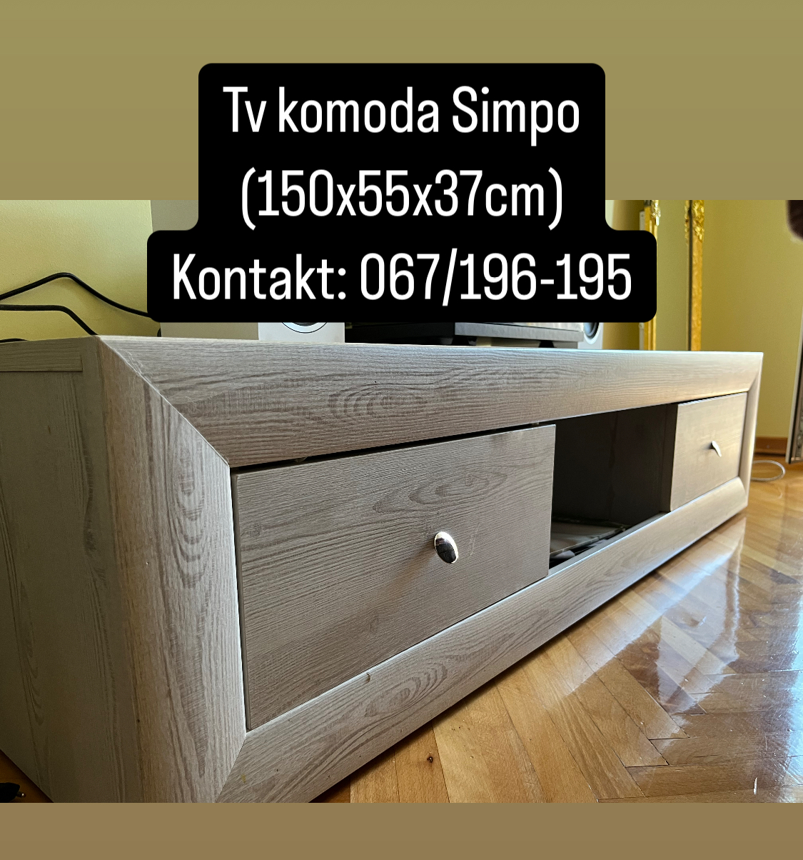Prodajem Simpo TV komodu