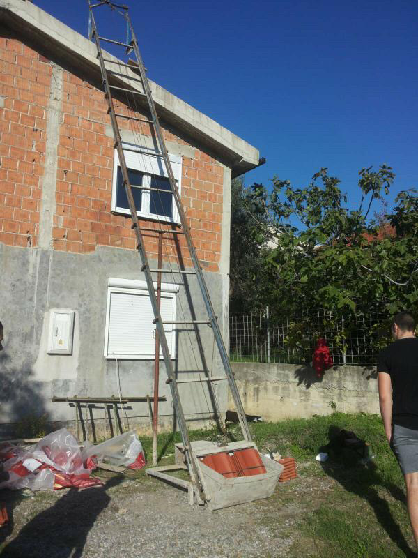 Gradjevinska dizalica