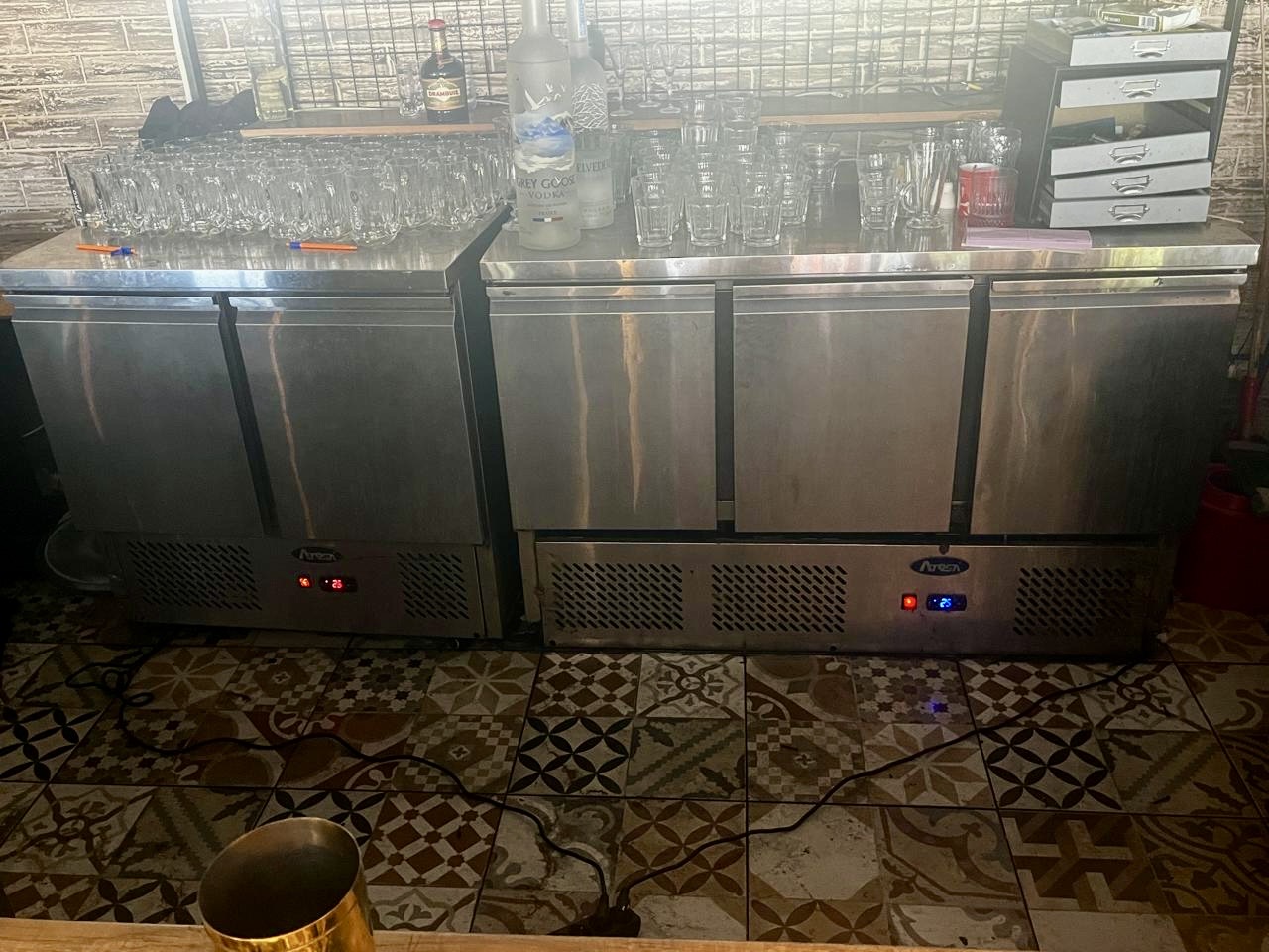 Prodaje rashladne vitrine