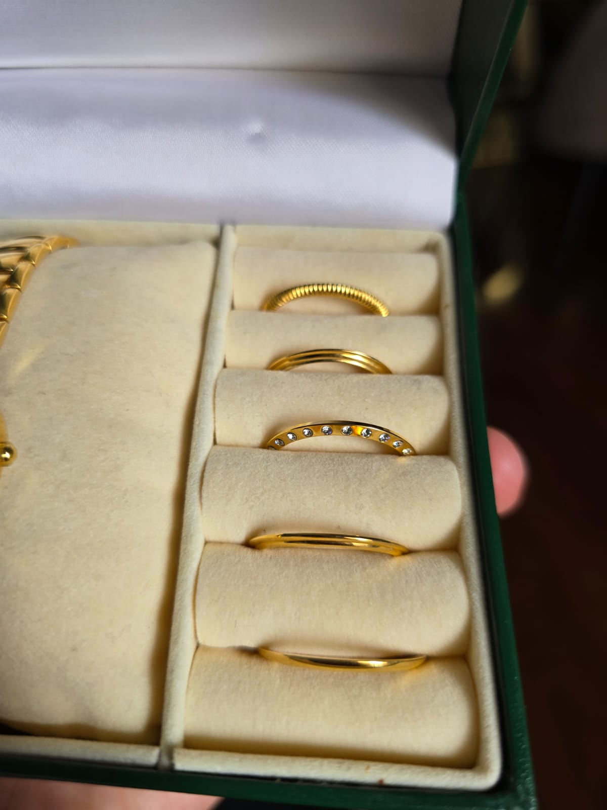 Jean Lambert zenski sat