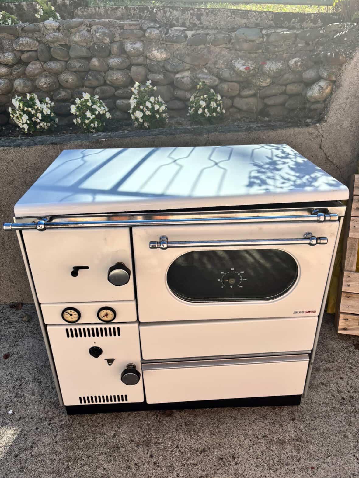 šporet za etažno grijanje