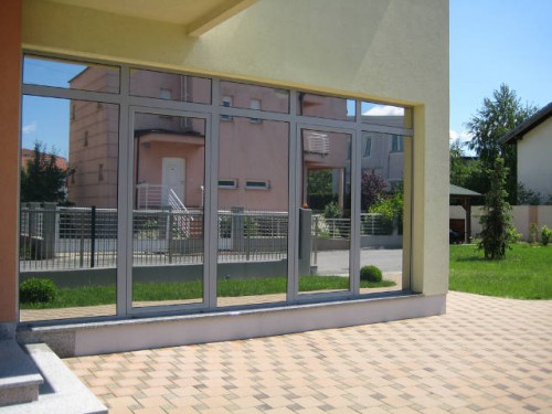 Zaštitna folija za stakla