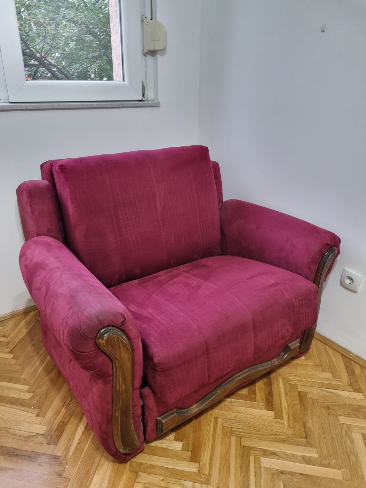 Prodajem fotelju na rasklapanj