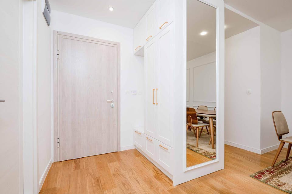 Jednosoban stan, Bar, 200.000E