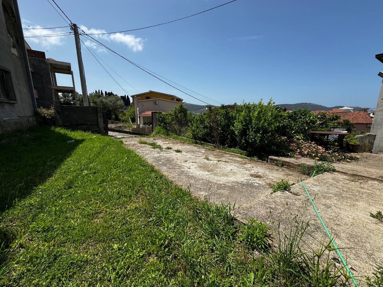 Kuća na prodaju, Rena, Bar