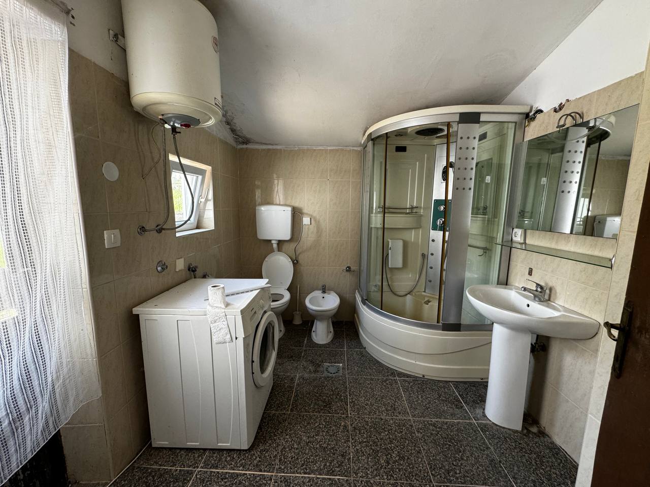 Kuća na prodaju, Rena, Bar