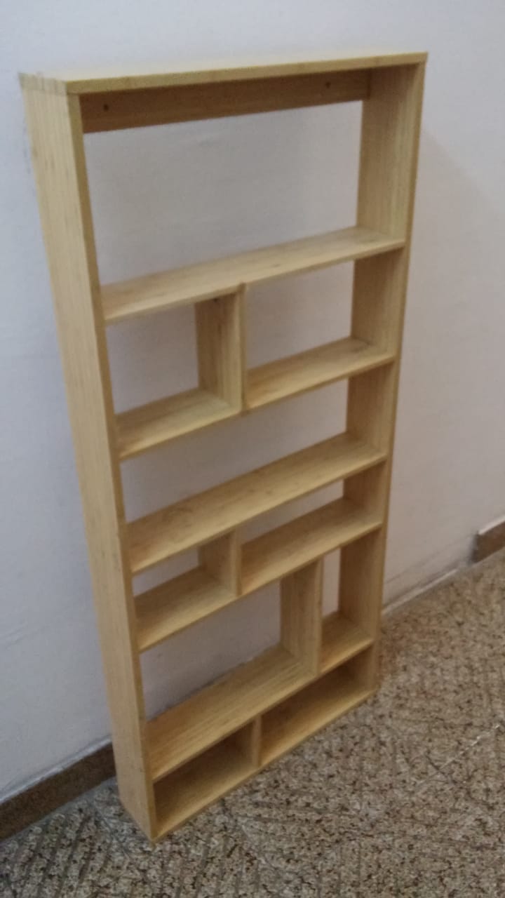 dusek . fotelju , stolicu