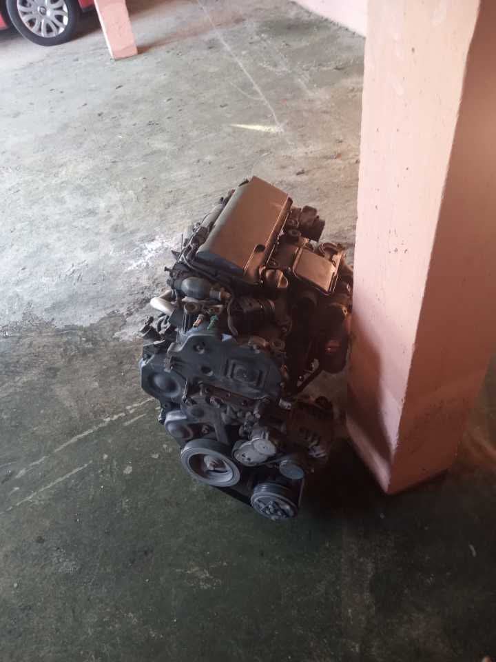 KOMPLETAN. MOTOR. O